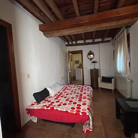 Casa Rural Mirabueno-3